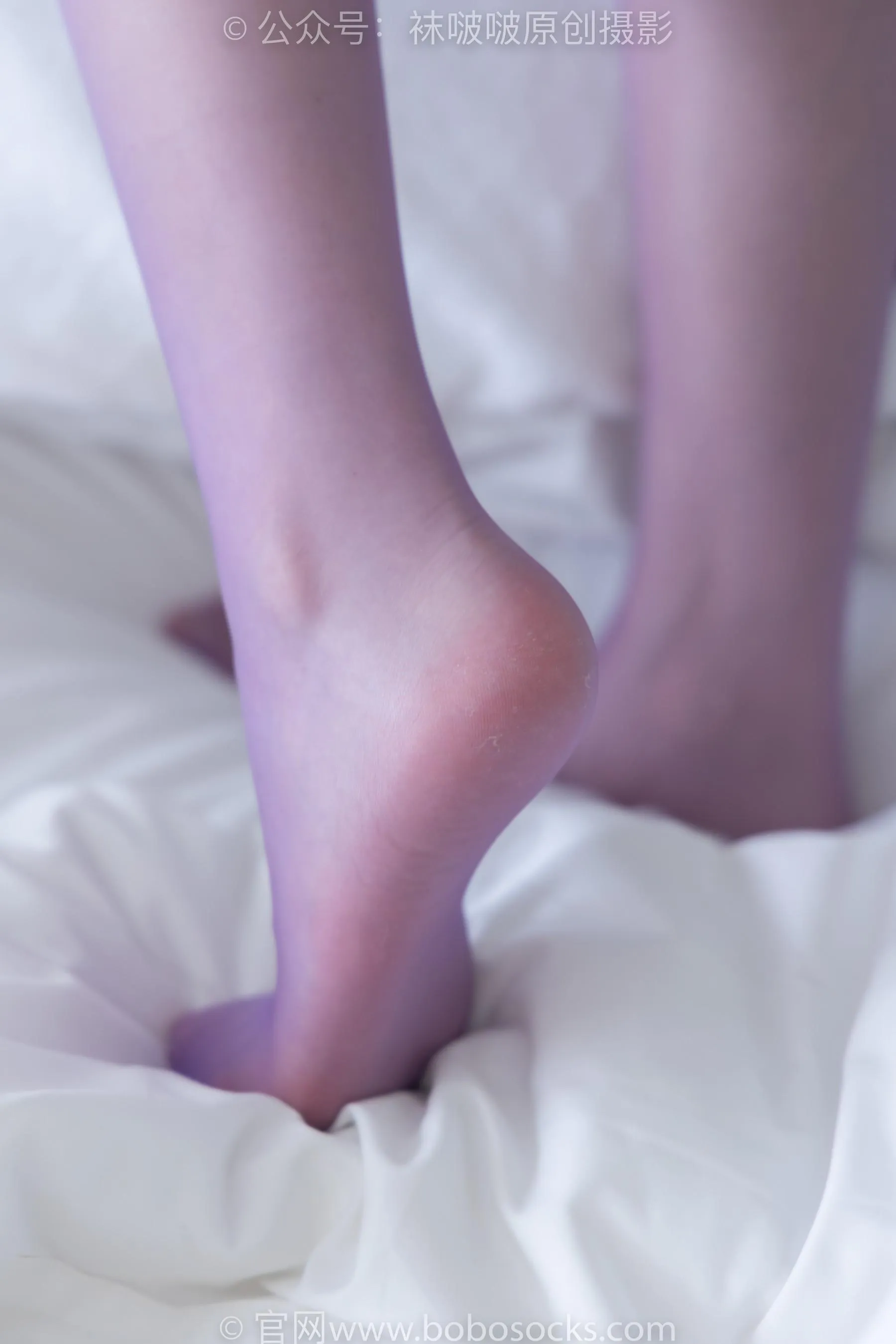 [BoBoSocks袜啵啵]NO.205 小甜豆-白色高跟鞋、紫色油亮丝袜 [87P]插图5